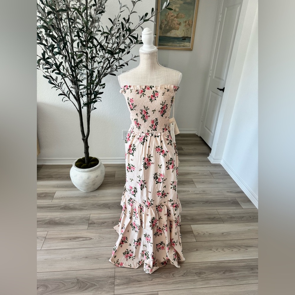 NWT Happy Nature Dress